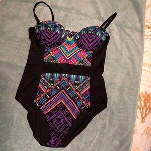 Beach Betty Miracle Brands Colorful Geometric ladies size L One Piece Swimsuit